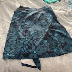 Ripskirt size L length 1 new